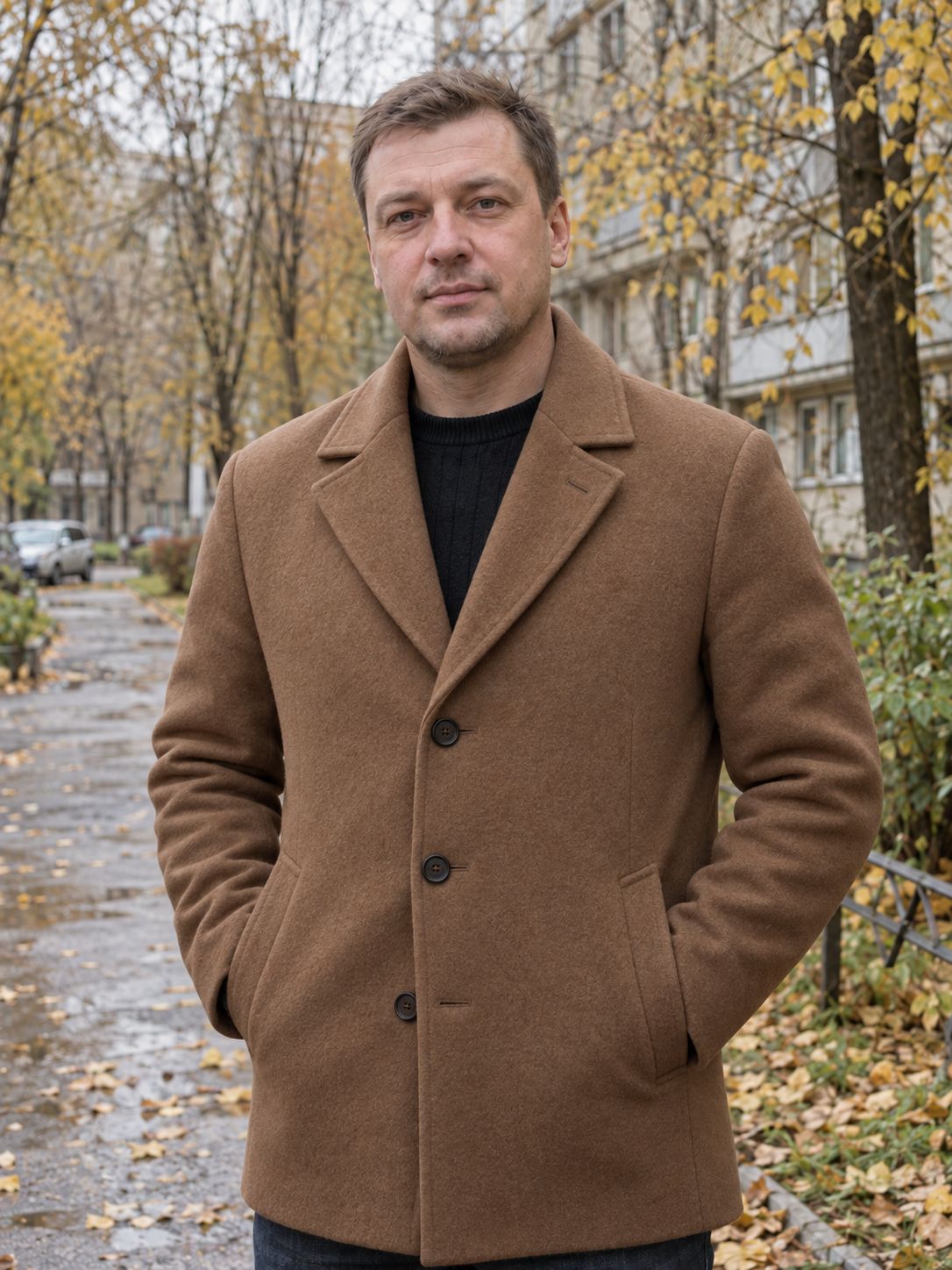 После — тот же кадр в шерстяном пальто