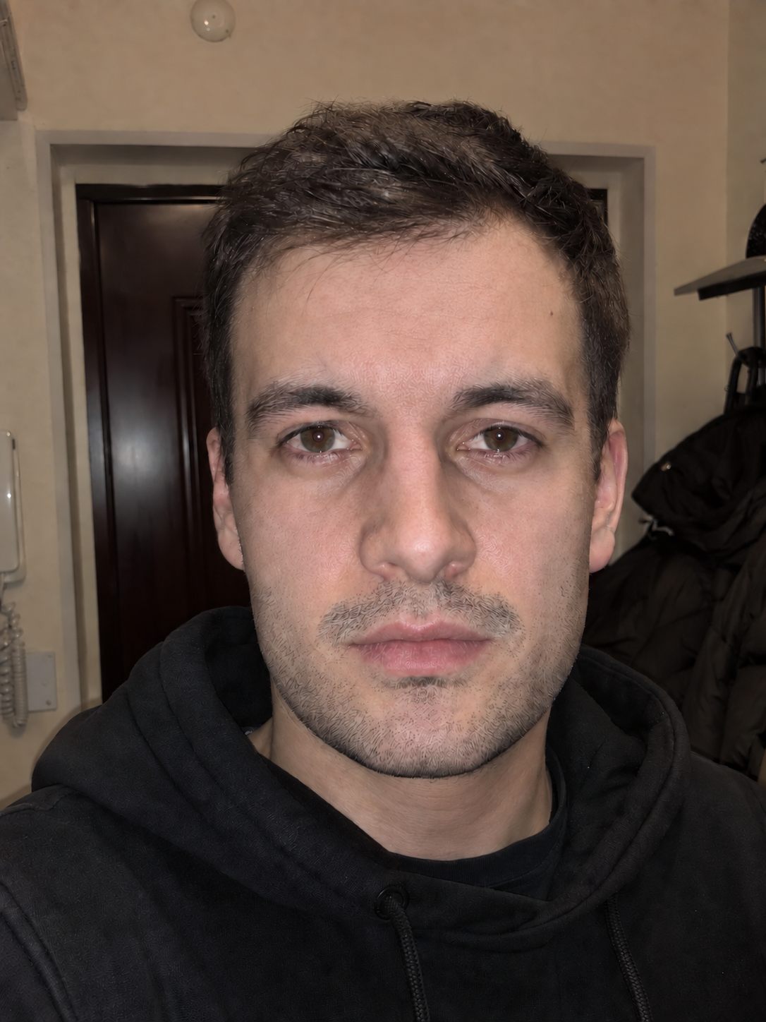 Шаг 3 — блеск и красные глаза убраны